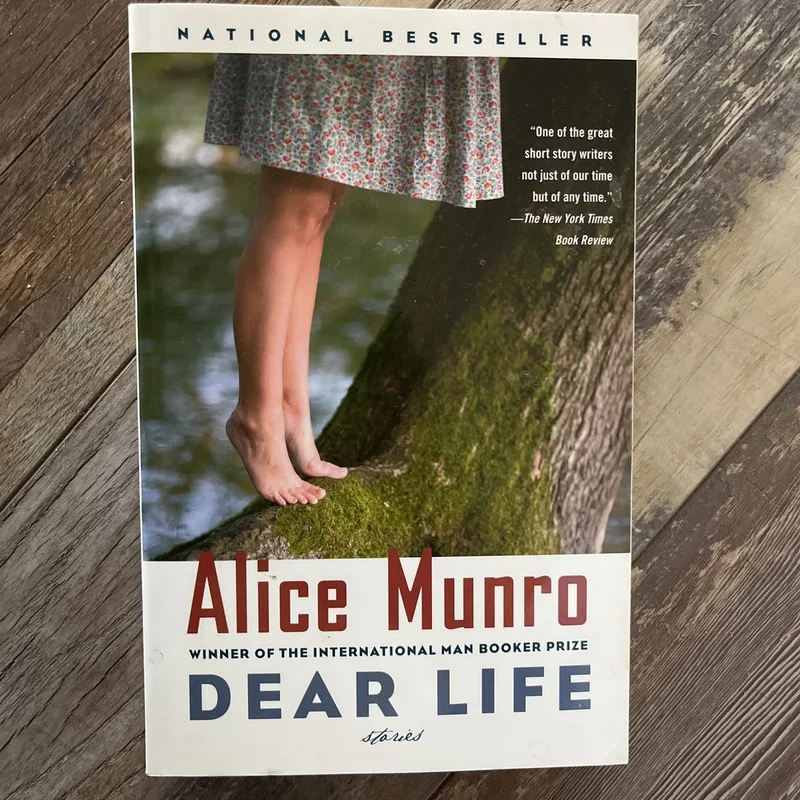 Alice Munro's book 'Dear Life'